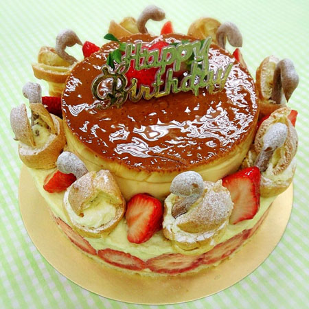 草莓雙層大布丁(6吋布丁+8吋蛋糕)